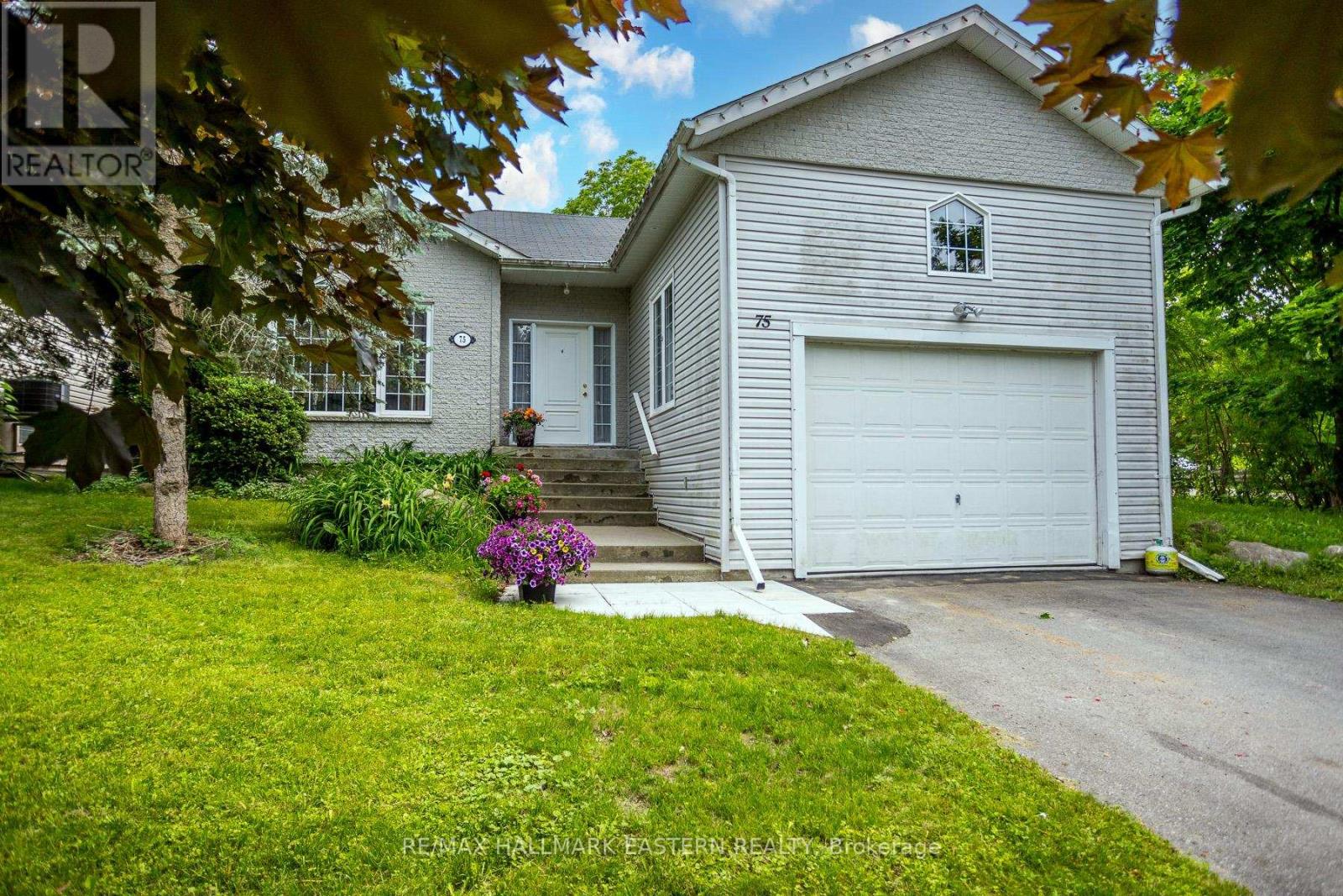 75 Oxford Street, Selwyn, Ontario  K0L 2H0 - Photo 2 - X12221294