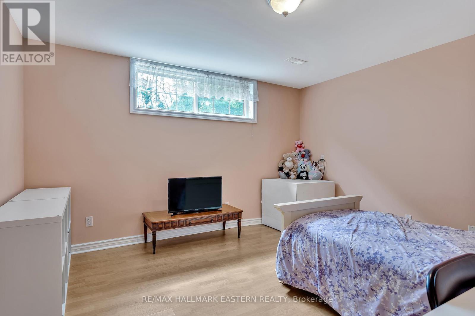 75 Oxford Street, Selwyn, Ontario  K0L 2H0 - Photo 33 - X12221294