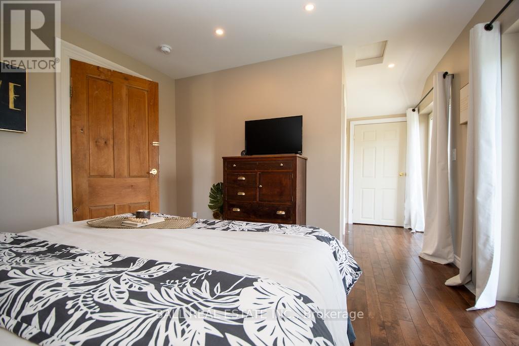 587 Centre Line, Selwyn, Ontario  K9J 6X5 - Photo 39 - X12222600