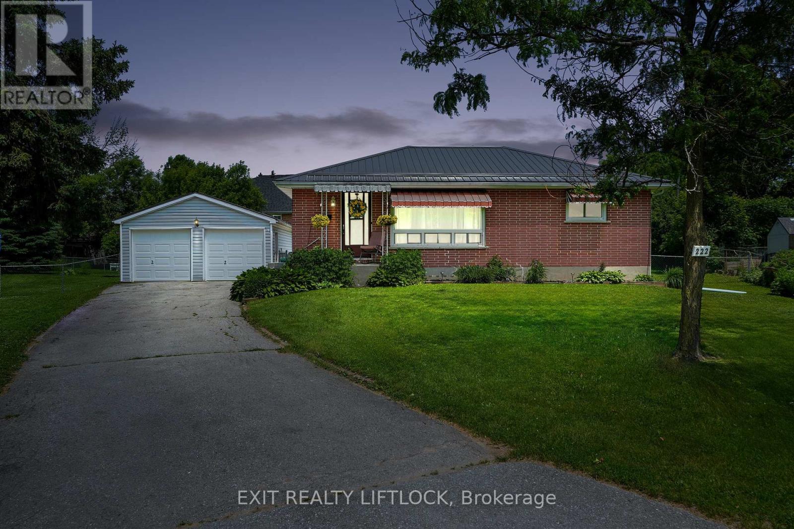 222 Collison Crescent, Peterborough South (East), Ontario  K9J 1A8 - Photo 2 - X12222640