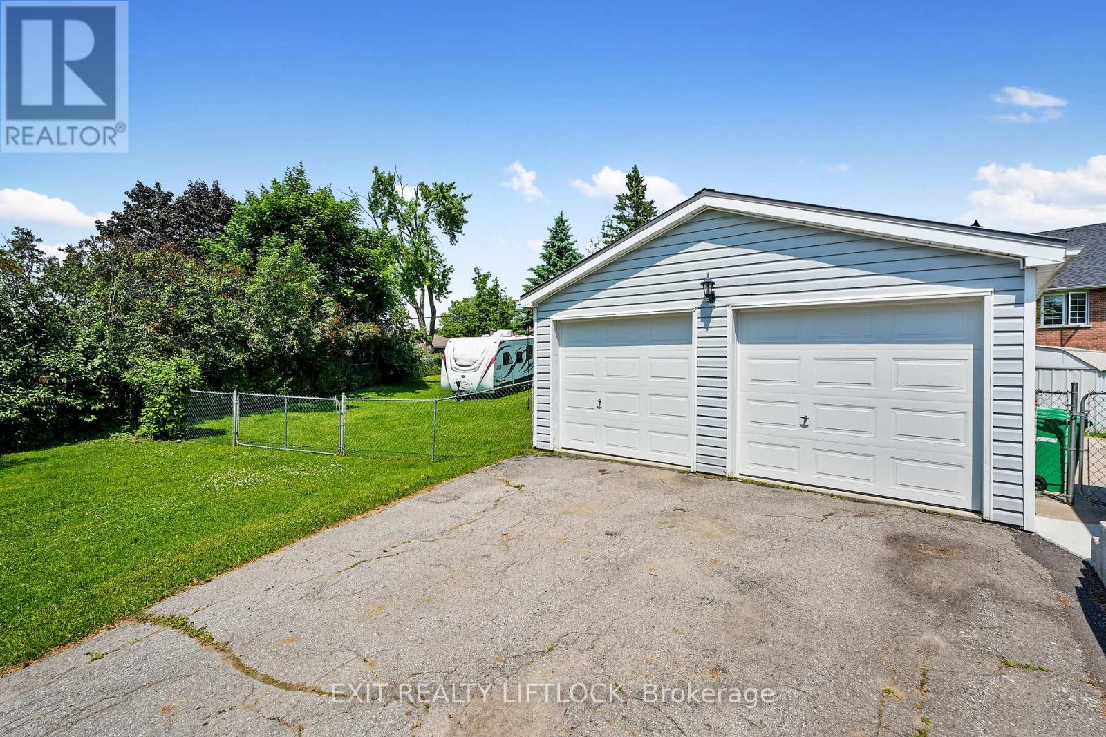 222 Collison Crescent, Peterborough South (East), Ontario  K9J 1A8 - Photo 22 - X12222640