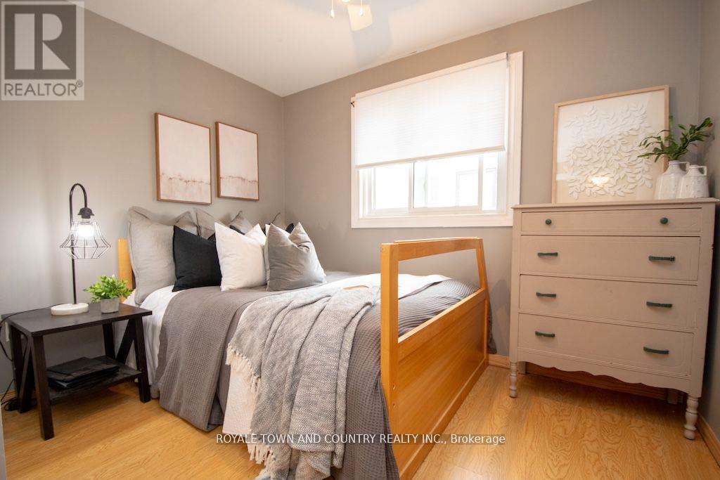 24 Mohawk Drive, Kawartha Lakes (Lindsay), Ontario  K9V 0J6 - Photo 20 - X12222647
