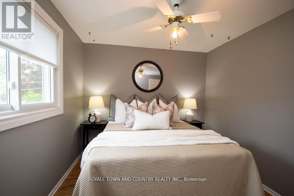 24 Mohawk Drive, Kawartha Lakes (Lindsay), Ontario  K9V 0J6 - Photo 23 - X12222647