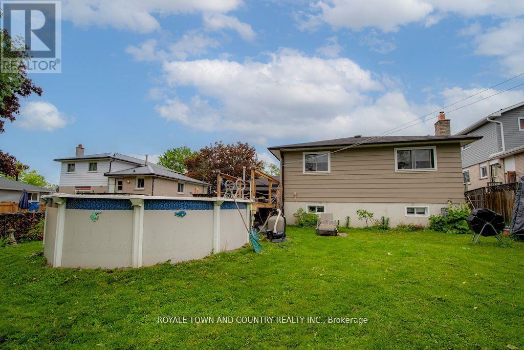 24 Mohawk Drive, Kawartha Lakes (Lindsay), Ontario  K9V 0J6 - Photo 39 - X12222647