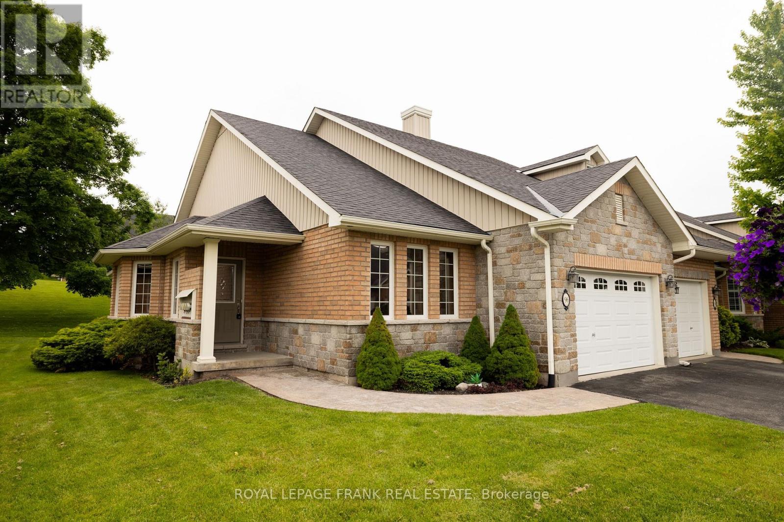 96 Village Crescent, Peterborough West (South), Ontario  K9J 0A9 - Photo 31 - X12222651