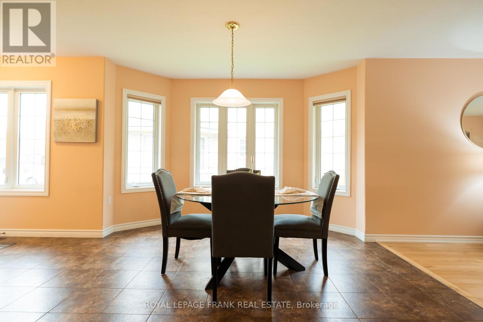 96 Village Crescent, Peterborough West (South), Ontario  K9J 0A9 - Photo 6 - X12222651
