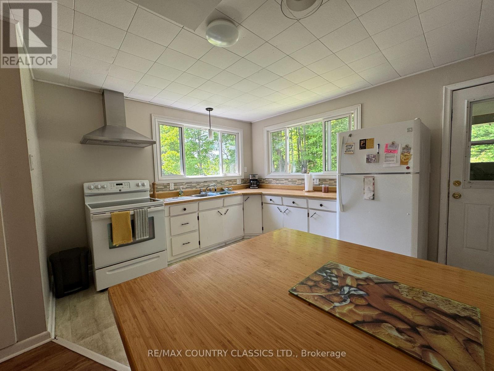 57 Cross Road, Faraday, Ontario  K0L 1C0 - Photo 28 - X12223012
