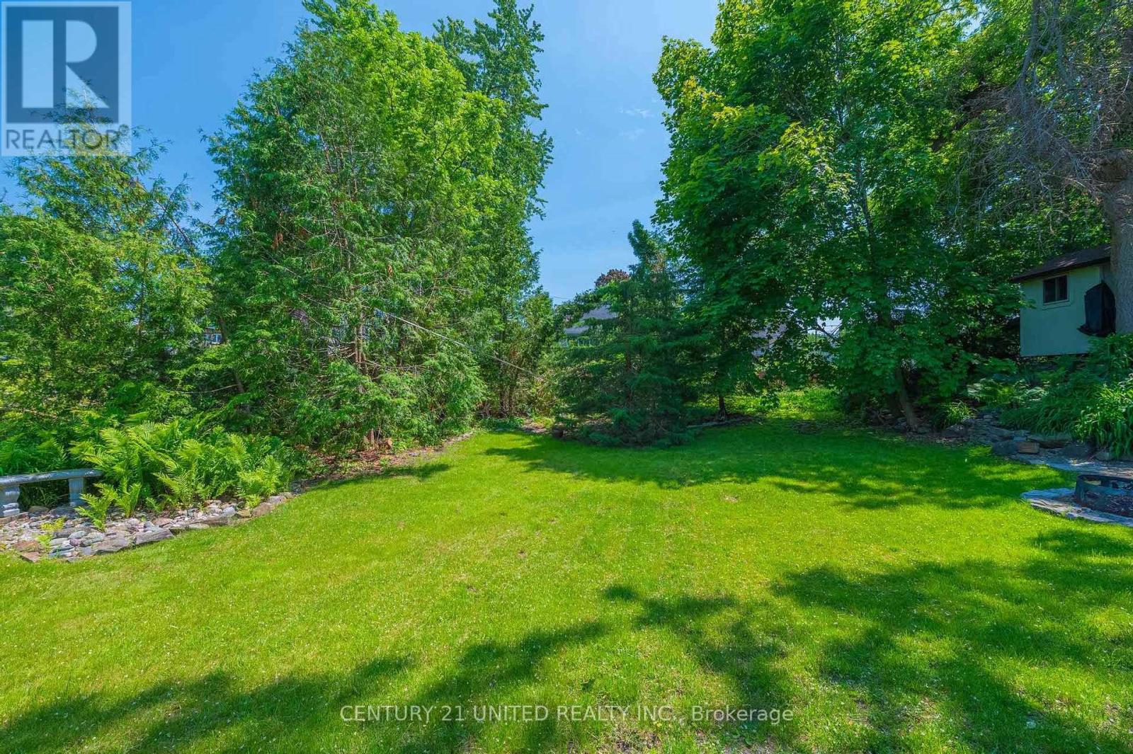 646 Ludgate Street, Peterborough East (Central), Ontario  K9H 2C2 - Photo 46 - X12223016