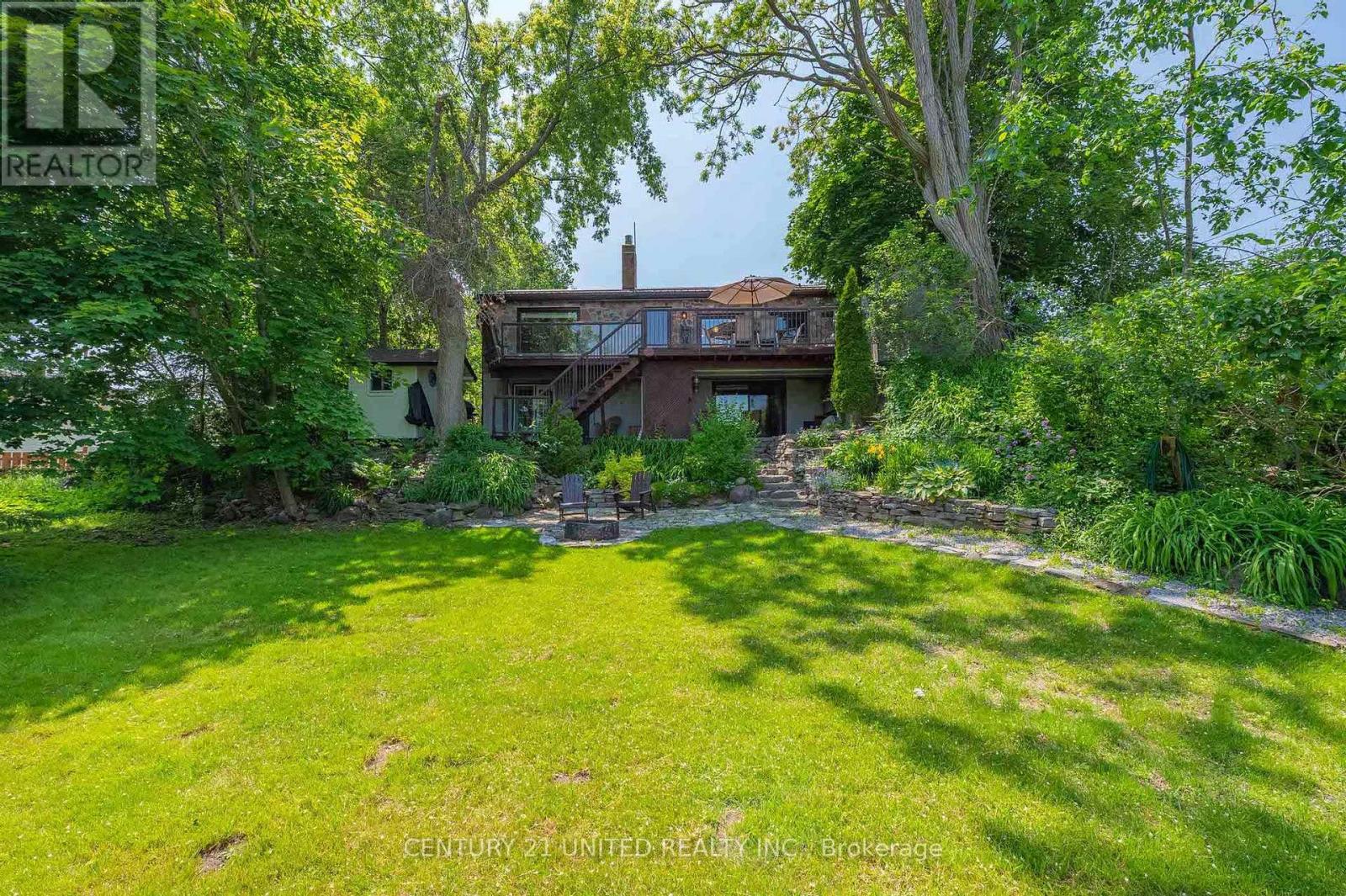 646 Ludgate Street, Peterborough East (Central), Ontario  K9H 2C2 - Photo 50 - X12223016