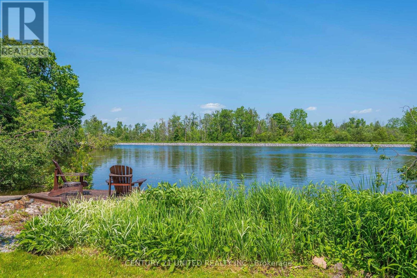 646 Ludgate Street, Peterborough East (Central), Ontario  K9H 2C2 - Photo 6 - X12223016