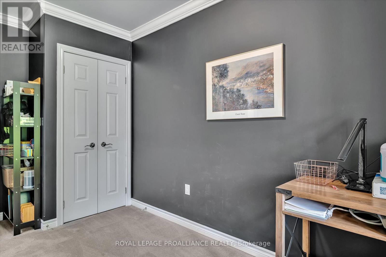 141 Village Crescent, Peterborough West (South), Ontario  K9J 0A9 - Photo 31 - X12223319