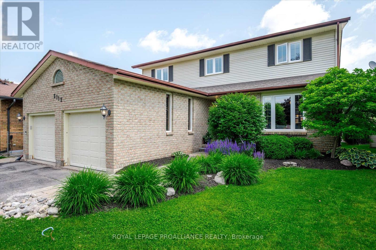 2112 Lorraine Drive, Peterborough North (University Heights), Ontario  K9L 1X4 - Photo 45 - X12223325