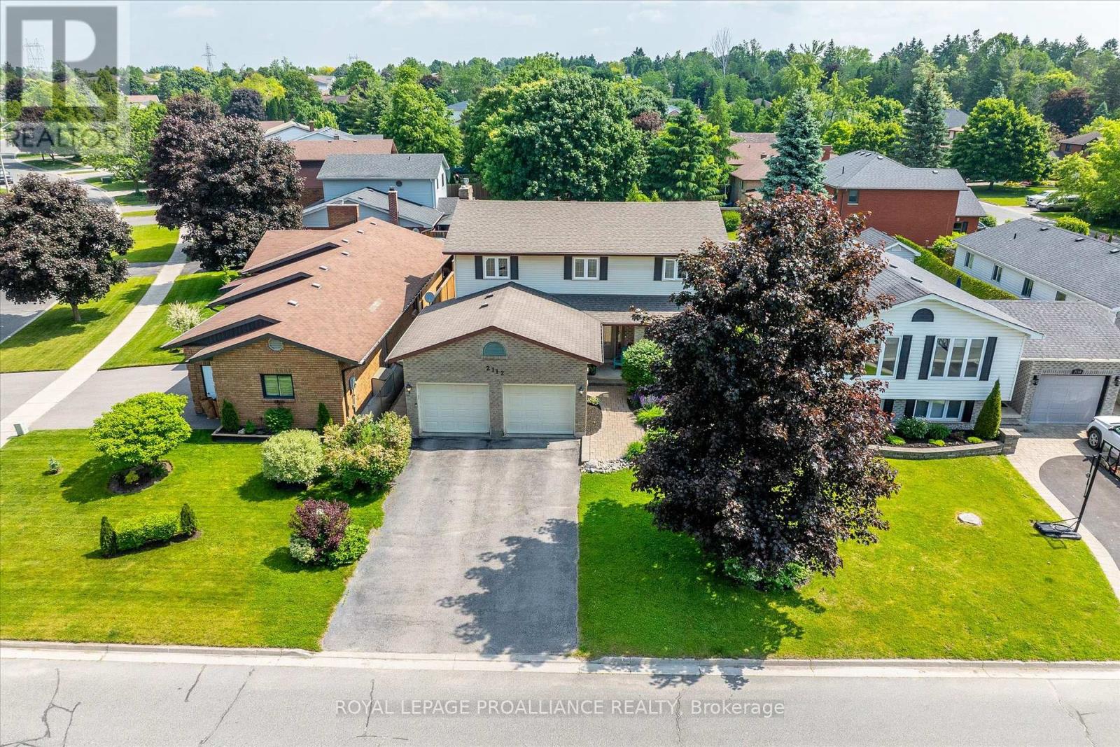2112 Lorraine Drive, Peterborough North (University Heights), Ontario  K9L 1X4 - Photo 46 - X12223325