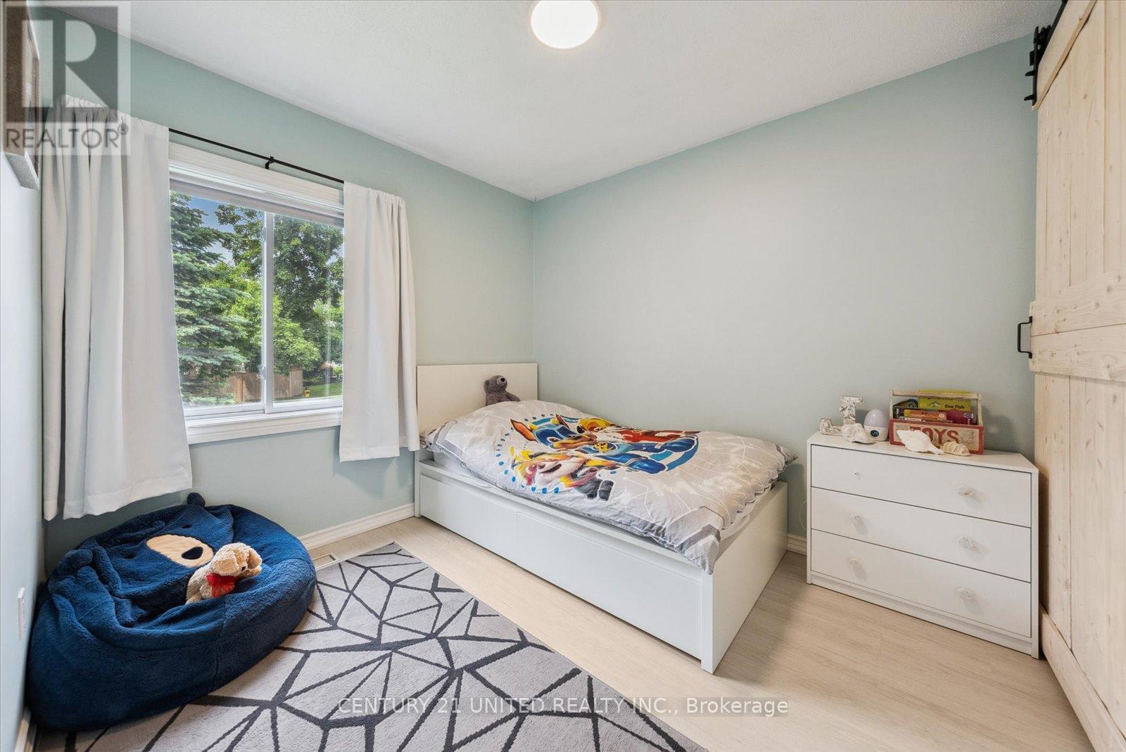111 Albert Street, Selwyn, Ontario  K0L 2H0 - Photo 30 - X12223351