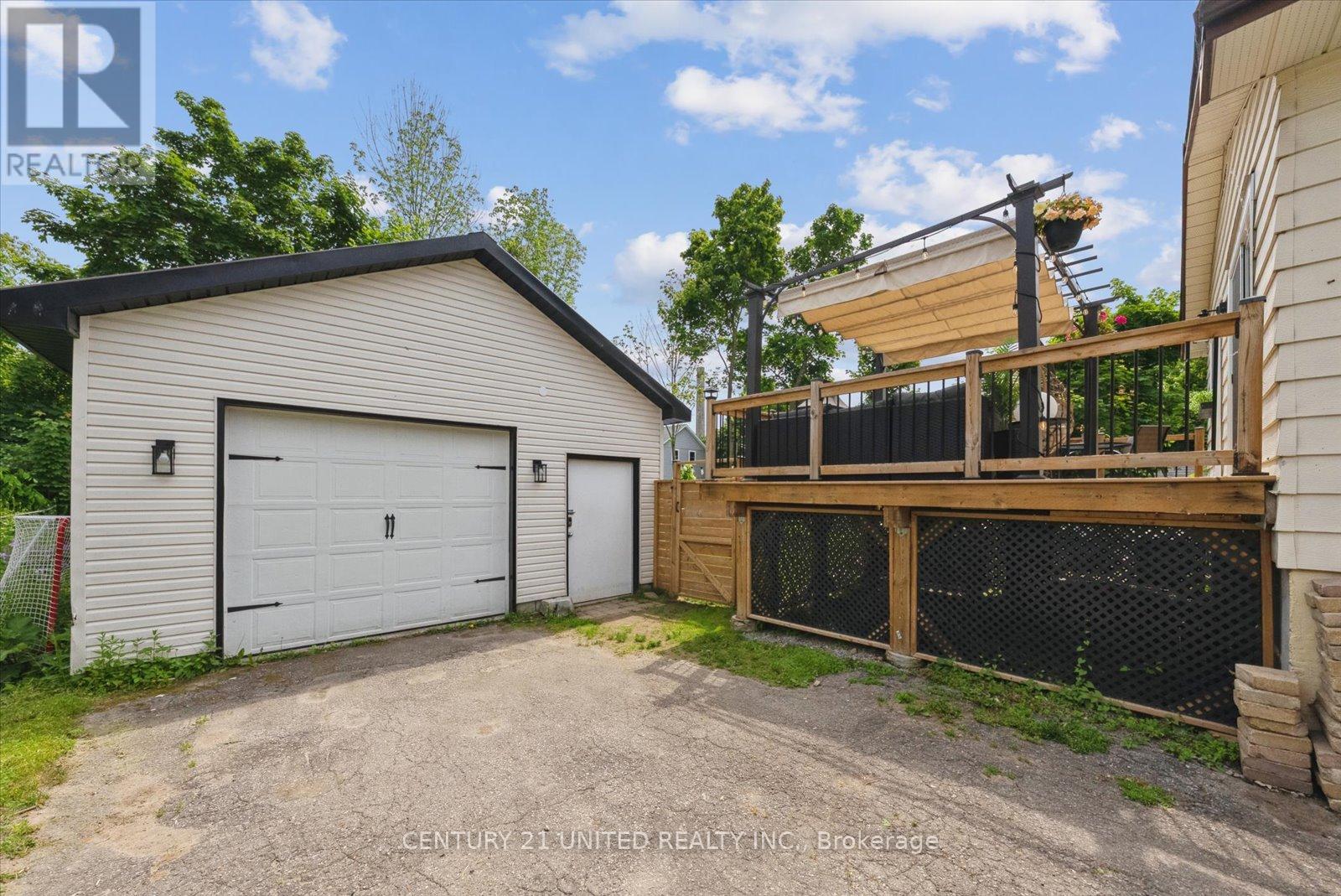 111 Albert Street, Selwyn, Ontario  K0L 2H0 - Photo 50 - X12223351