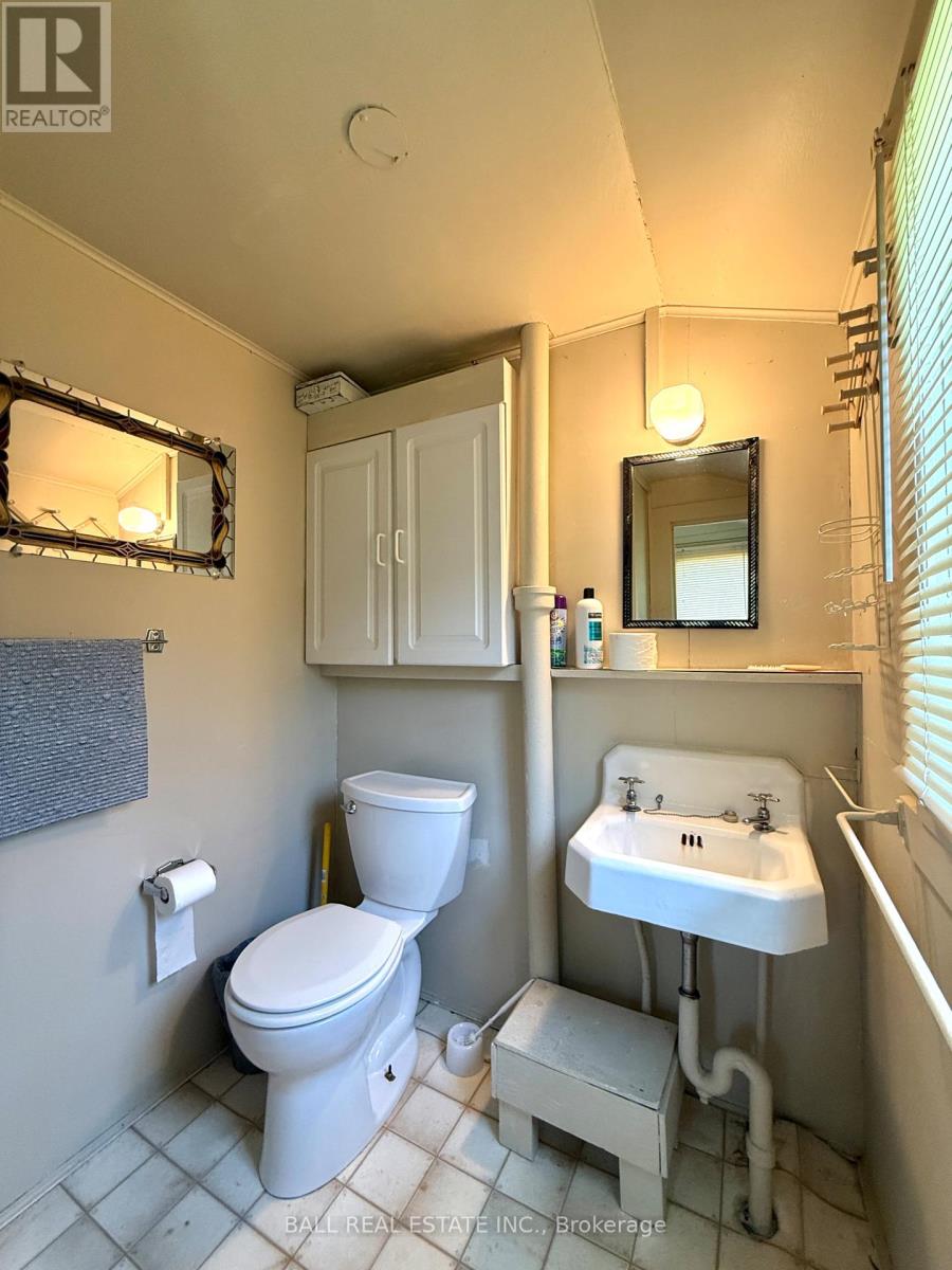 654 Hatton Avenue, Selwyn, Ontario  K0L 1H0 - Photo 23 - X12223473