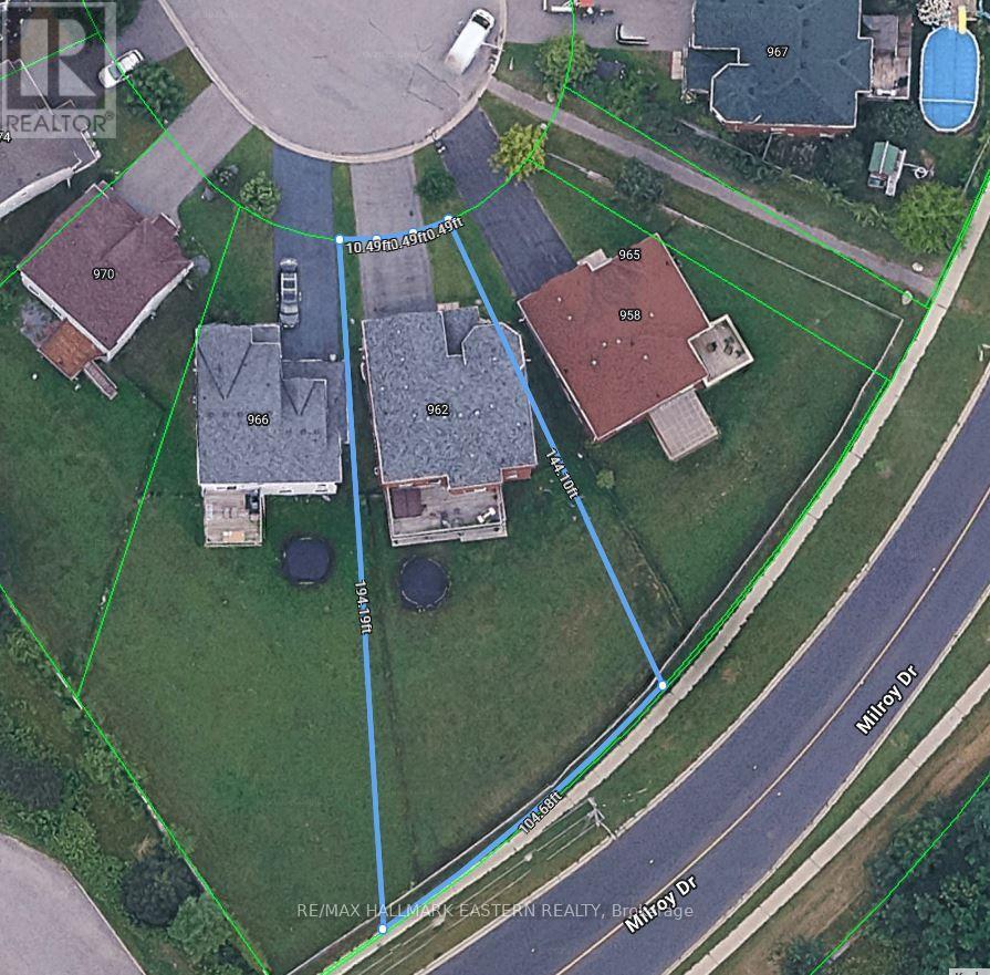 962 Baker Street, Peterborough North (North), Ontario  K9H 7P7 - Photo 2 - X12223504