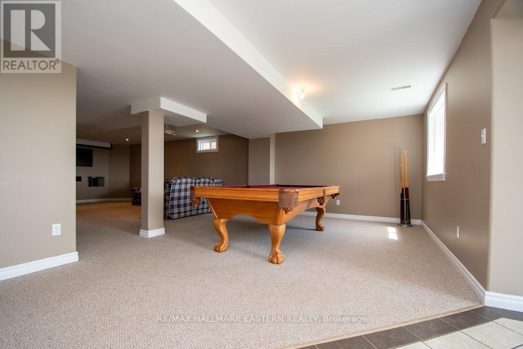 962 Baker Street, Peterborough North (North), Ontario  K9H 7P7 - Photo 38 - X12223504