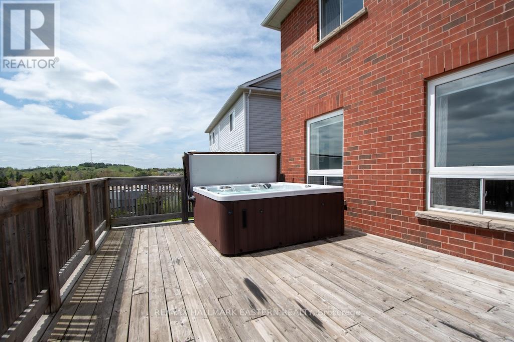962 Baker Street, Peterborough North (North), Ontario  K9H 7P7 - Photo 44 - X12223504