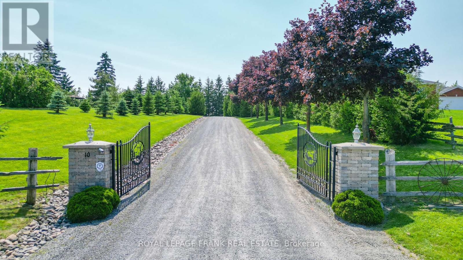 10 Cityview Heights, Kawartha Lakes (Omemee), Ontario  K0L 1K0 - Photo 3 - X12223520