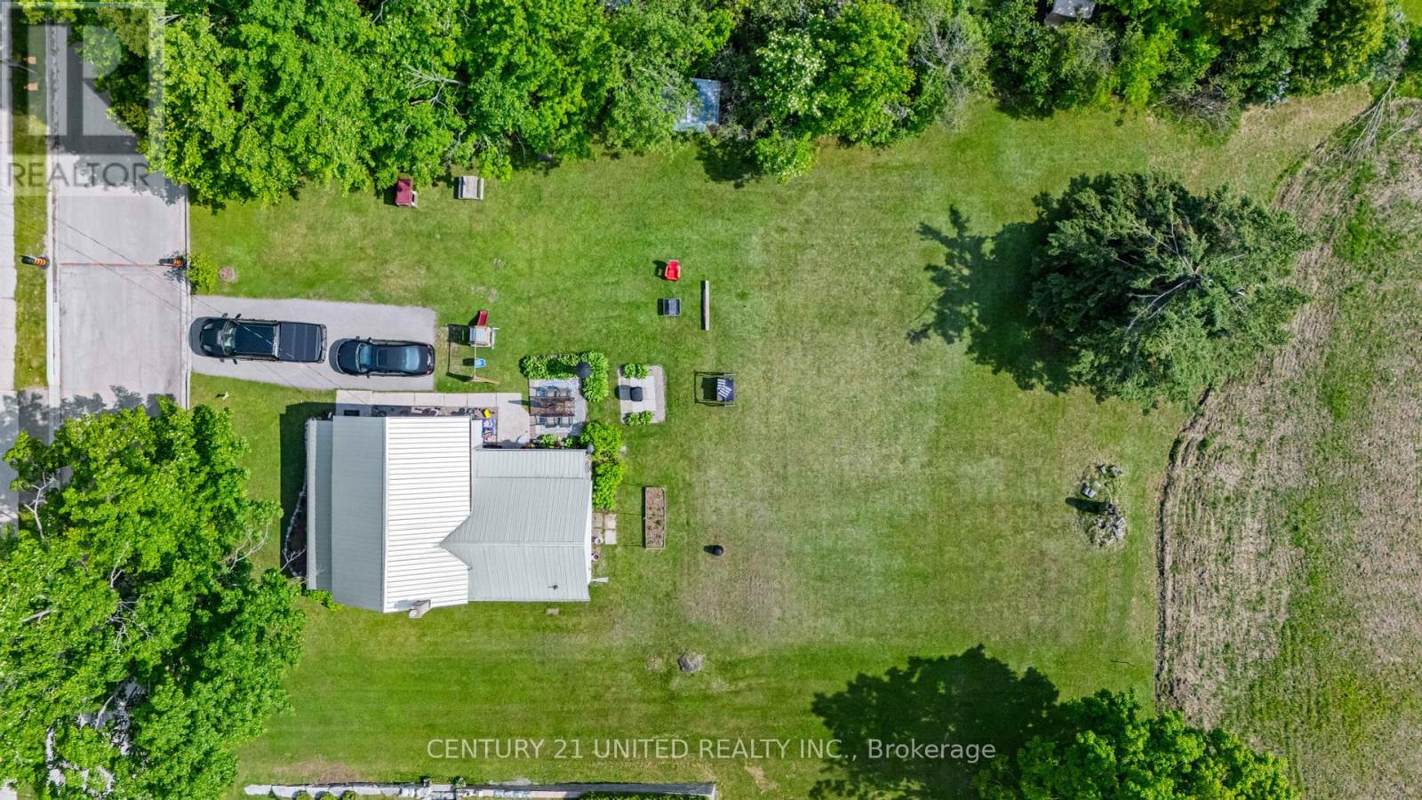 27 Prospect Street, Selwyn, Ontario  K0L 2H0 - Photo 4 - X12223527