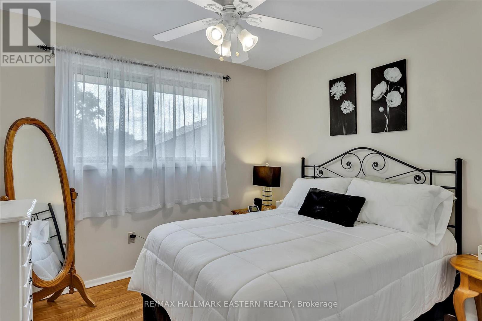 1263 Algonquin Boulevard, Peterborough North (Central), Ontario  K9H 6N1 - Photo 24 - X12223554