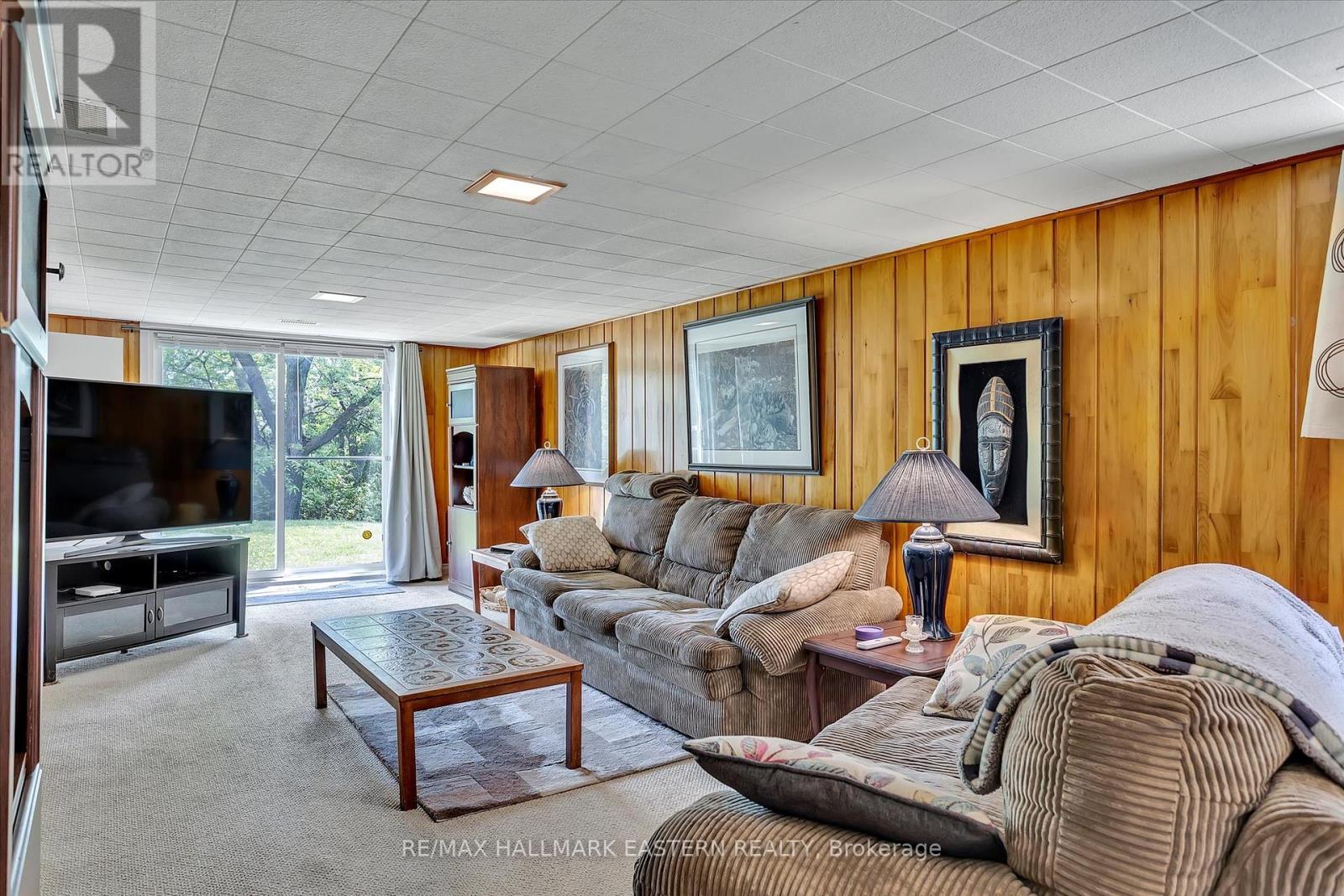 1263 Algonquin Boulevard, Peterborough North (Central), Ontario  K9H 6N1 - Photo 30 - X12223554