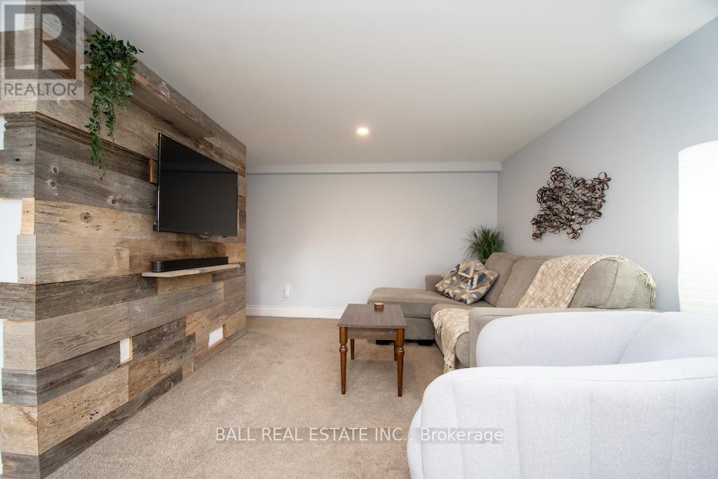 163 Maryland Drive, Selwyn, Ontario  K9J 6X3 - Photo 16 - X12223652