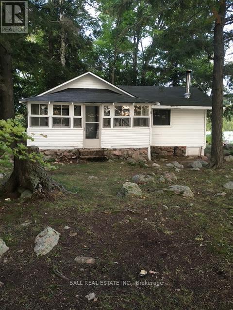 9 Island 4, Selwyn, Ontario  K0L 2H0 - Photo 3 - X12223709
