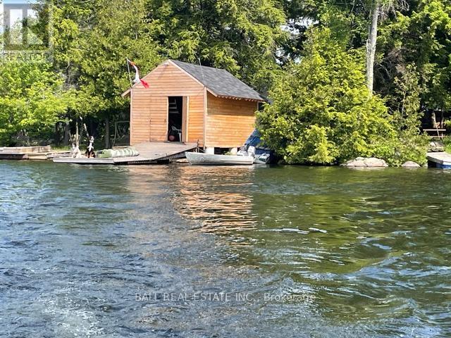 9 Island 4, Selwyn, Ontario  K0L 2H0 - Photo 8 - X12223709
