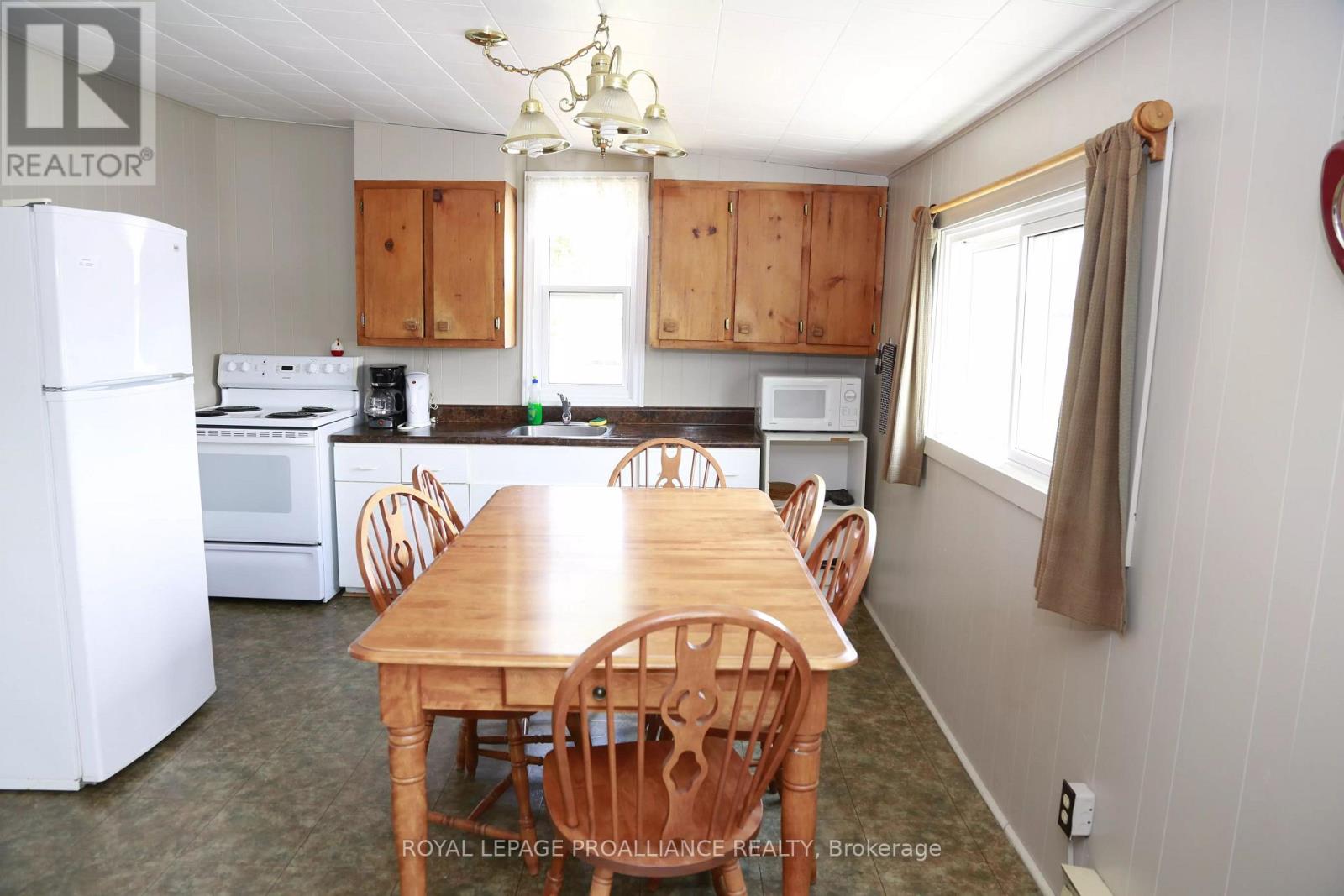 118 Front Street W, Trent Hills (Hastings), Ontario  K0L 1Y0 - Photo 30 - X12223781
