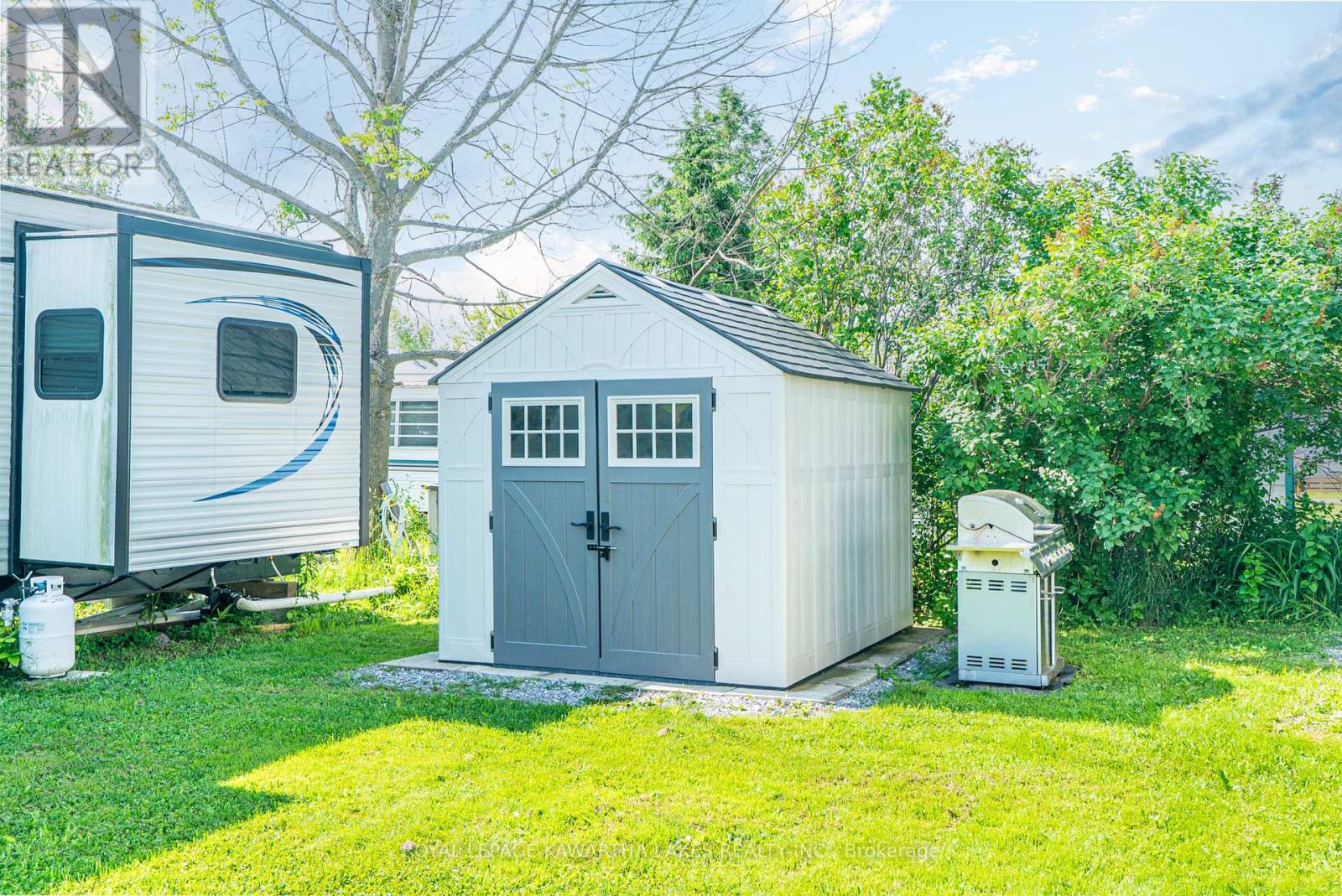 46 Alpine Street, Kawartha Lakes (Ops), Ontario  K9V 4R1 - Photo 18 - X12223796
