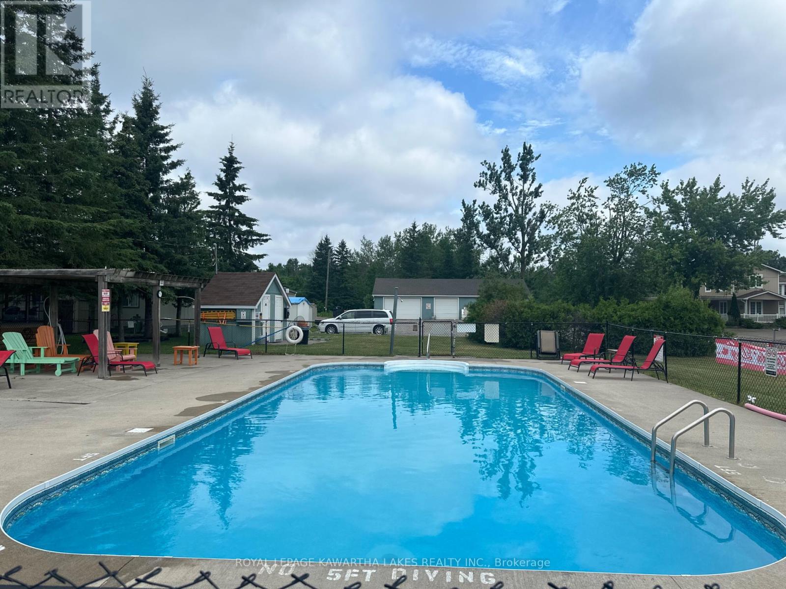 46 Alpine Street, Kawartha Lakes (Ops), Ontario  K9V 4R1 - Photo 24 - X12223796