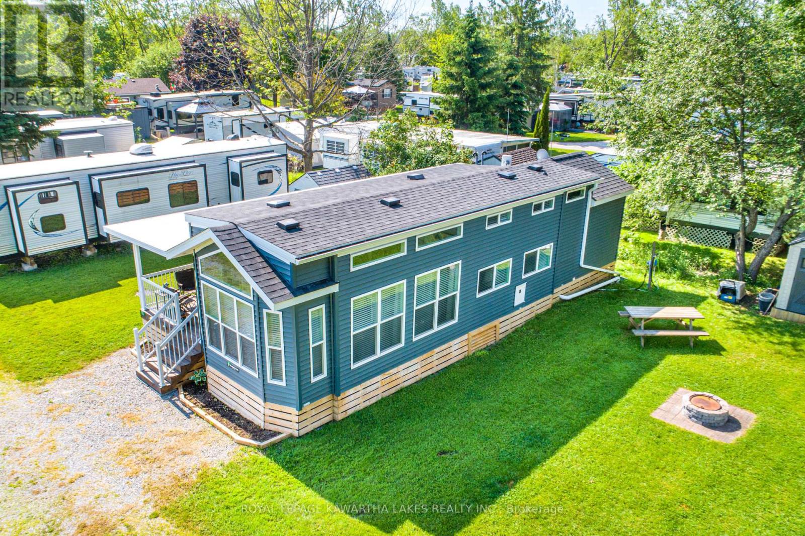 46 Alpine Street, Kawartha Lakes (Ops), Ontario  K9V 4R1 - Photo 3 - X12223796