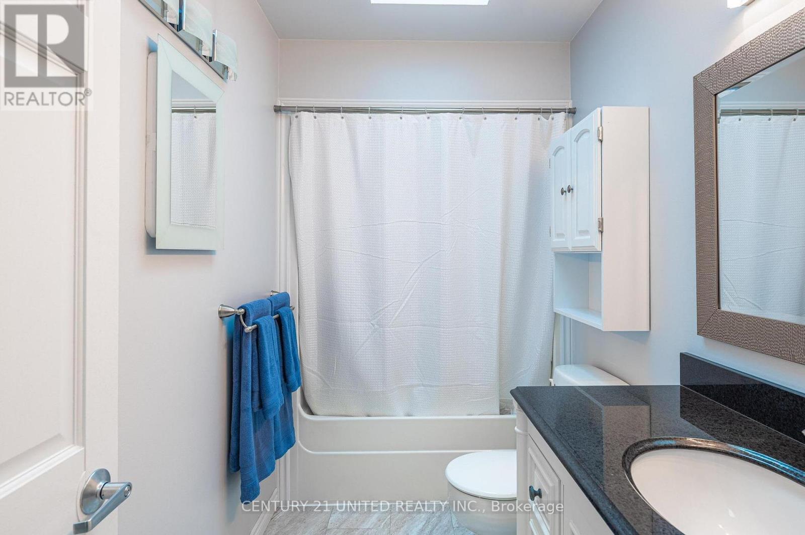 2509 Marsdale Drive, Peterborough East (South), Ontario  K9L 1Z4 - Photo 14 - X12223983