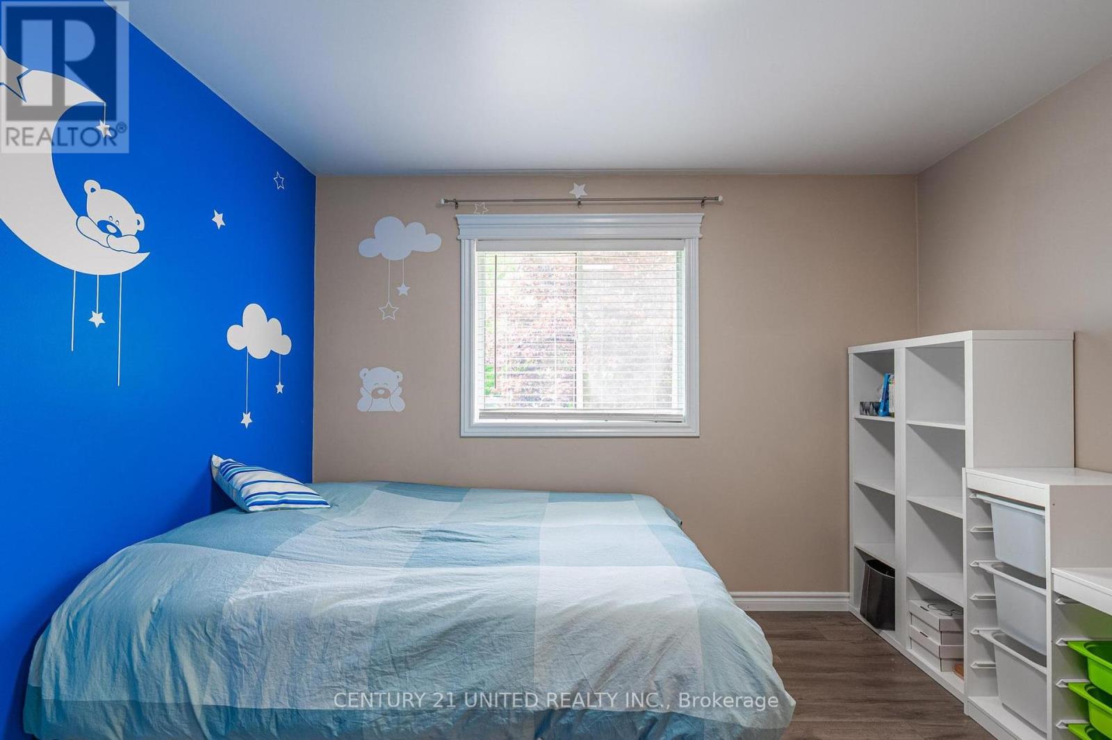2509 Marsdale Drive, Peterborough East (South), Ontario  K9L 1Z4 - Photo 16 - X12223983
