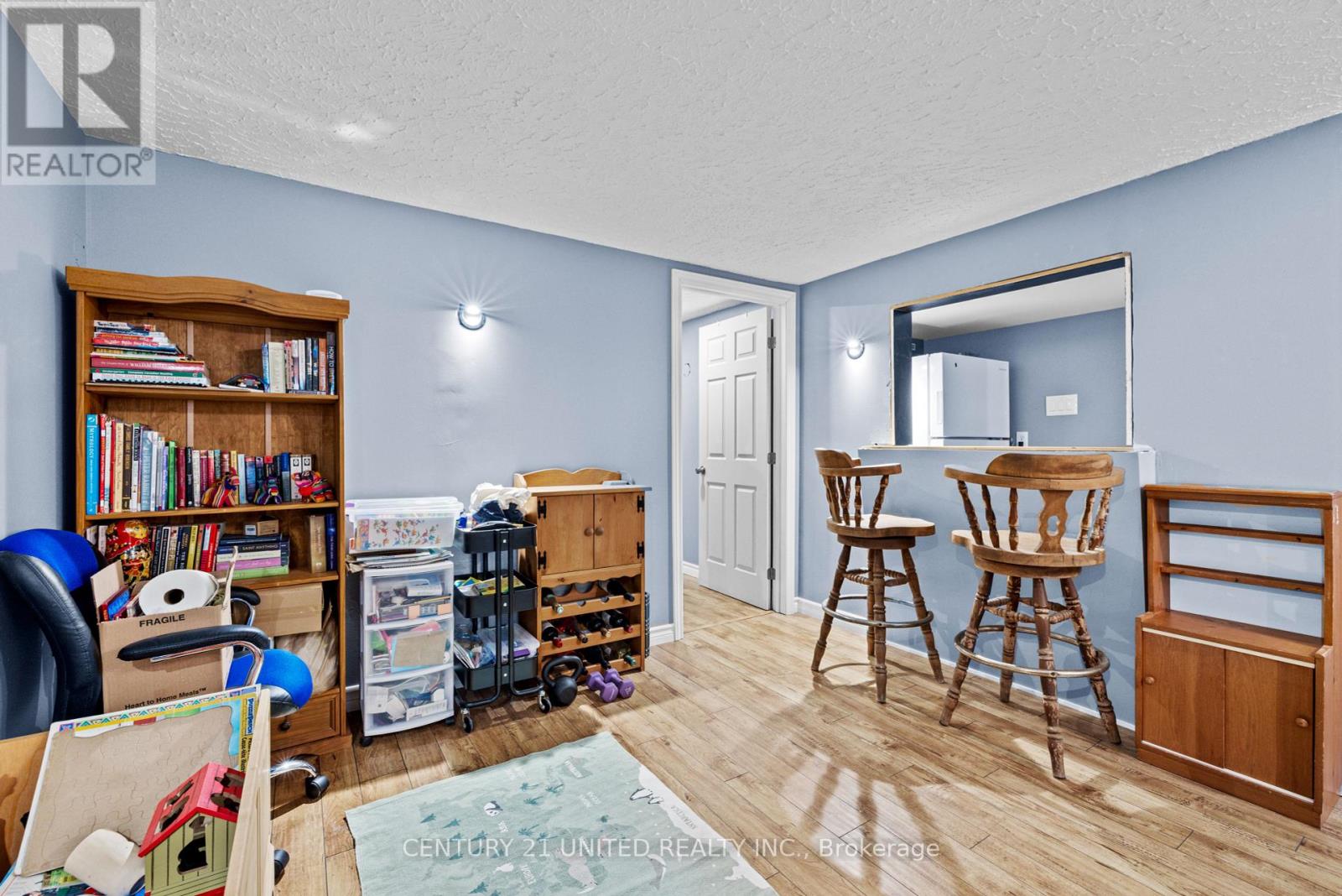 1105 Barnardo Avenue, Peterborough North (South), Ontario  K9H 5W9 - Photo 22 - X12224052