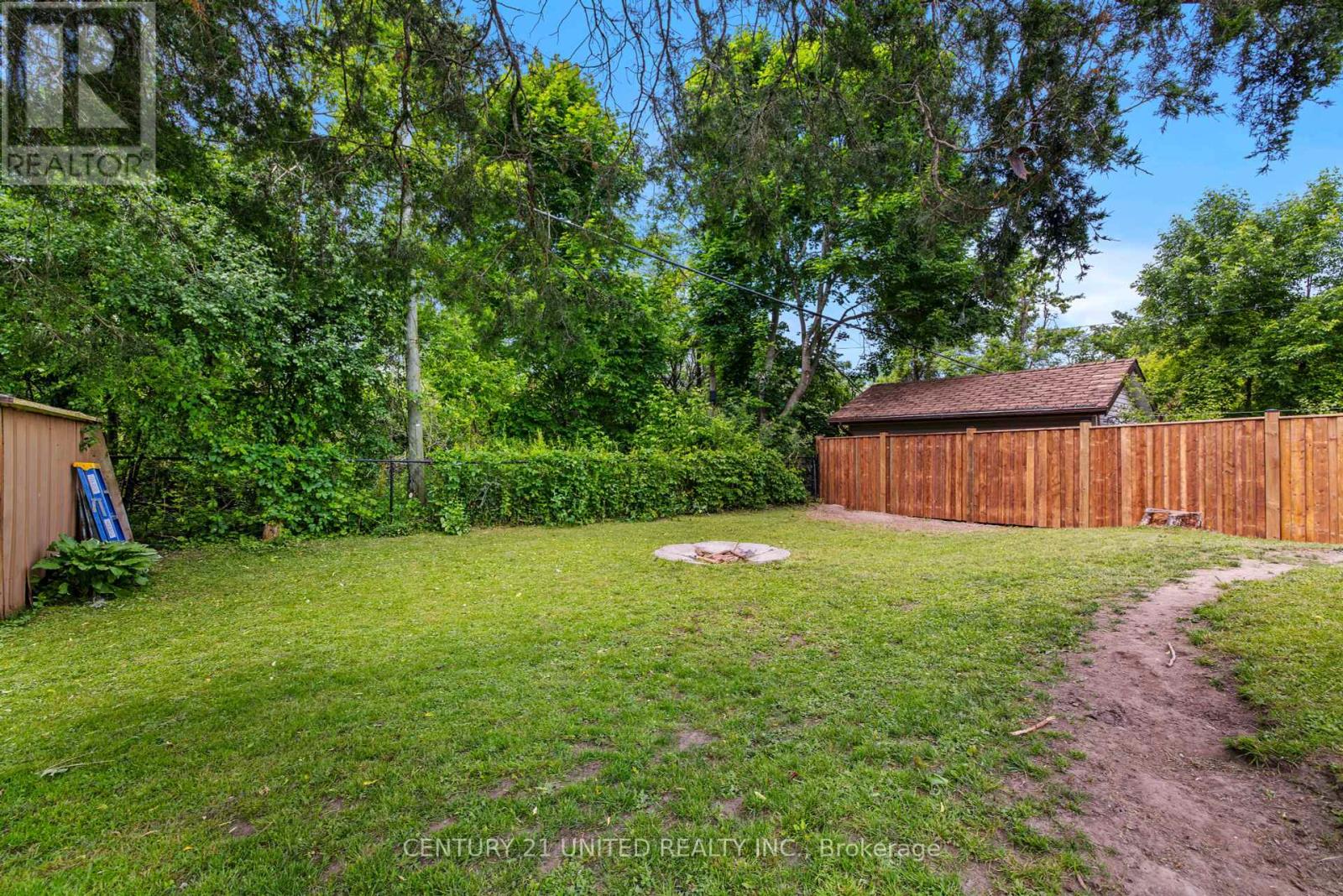 1105 Barnardo Avenue, Peterborough North (South), Ontario  K9H 5W9 - Photo 30 - X12224052