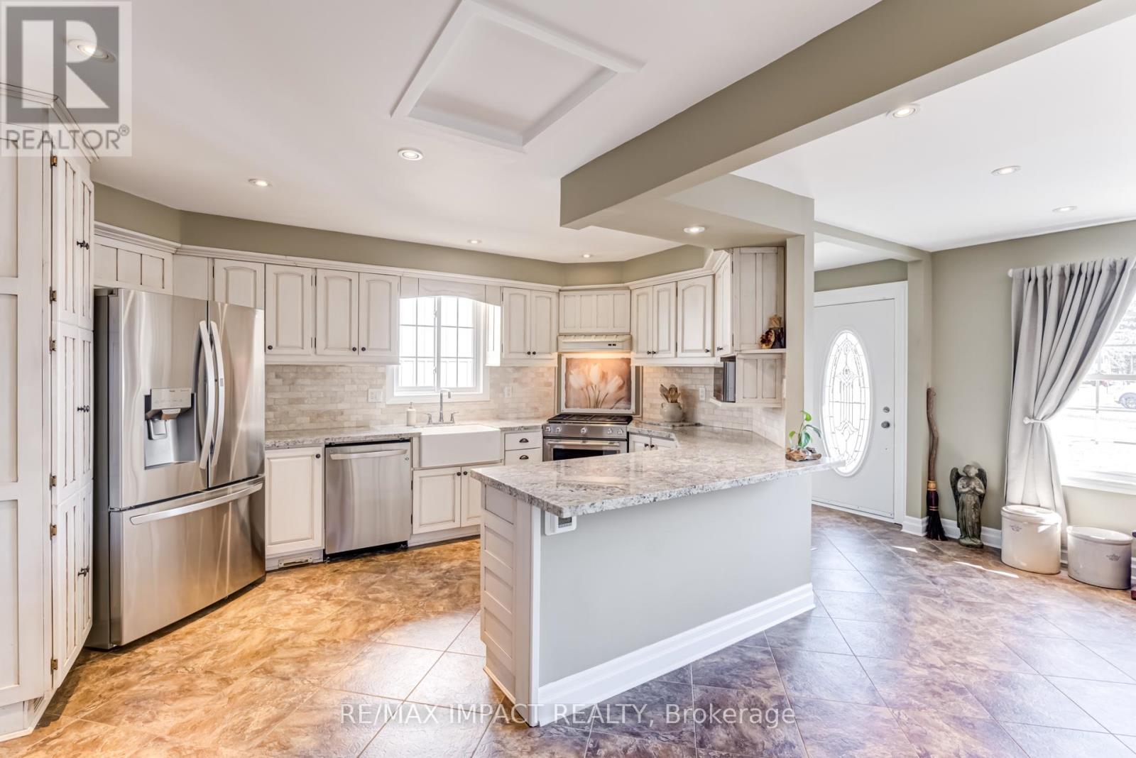 21 Propp Drive, Kawartha Lakes (Pontypool), Ontario  L0A 1K0 - Photo 10 - X12224101