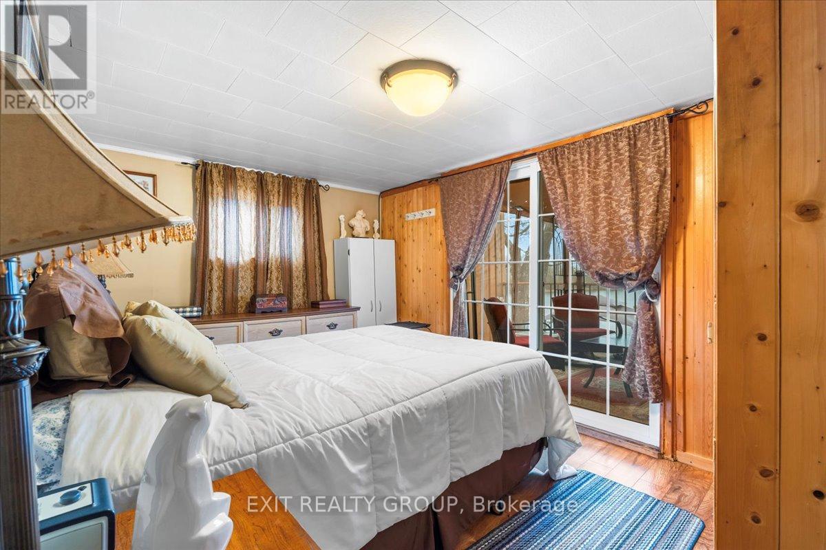 82 Canal Road, Trent Hills (Campbellford), Ontario  K0L 1L0 - Photo 19 - X12224205