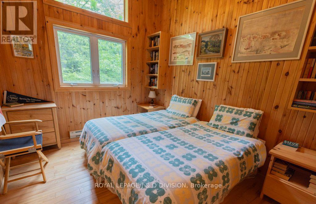 410 Island 10, Douro-Dummer, Ontario  K0L 2H0 - Photo 11 - X12224227