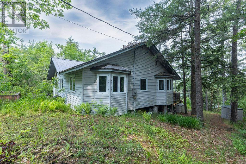 410 Island 10, Douro-Dummer, Ontario  K0L 2H0 - Photo 17 - X12224227