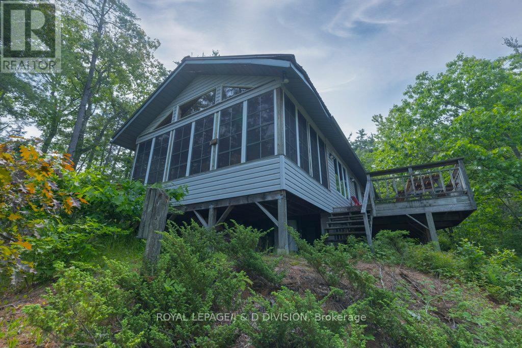 410 Island 10, Douro-Dummer, Ontario  K0L 2H0 - Photo 20 - X12224227