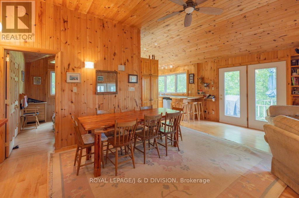 410 Island 10, Douro-Dummer, Ontario  K0L 2H0 - Photo 3 - X12224227
