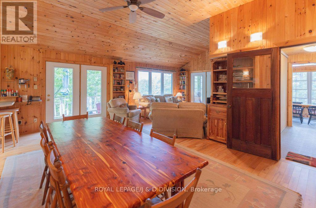 410 Island 10, Douro-Dummer, Ontario  K0L 2H0 - Photo 4 - X12224227