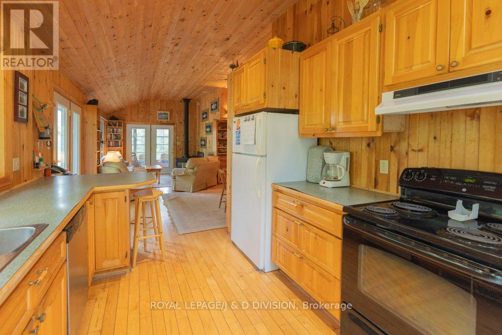 410 Island 10, Douro-Dummer, Ontario  K0L 2H0 - Photo 6 - X12224227