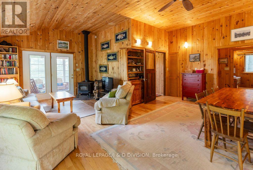 410 Island 10, Douro-Dummer, Ontario  K0L 2H0 - Photo 7 - X12224227