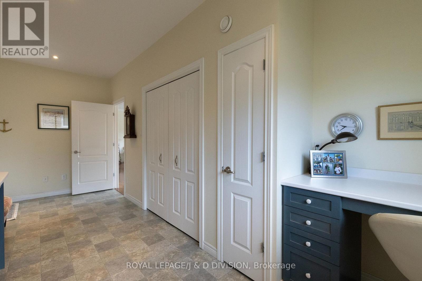 9 Victoria Avenue, Selwyn, Ontario  K0L 2H0 - Photo 33 - X12224246