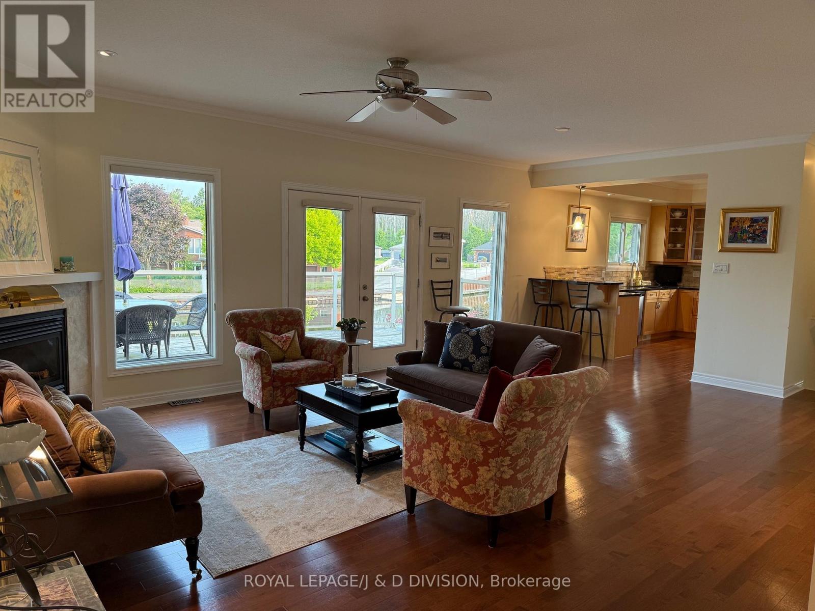 9 Victoria Avenue, Selwyn, Ontario  K0L 2H0 - Photo 6 - X12224246