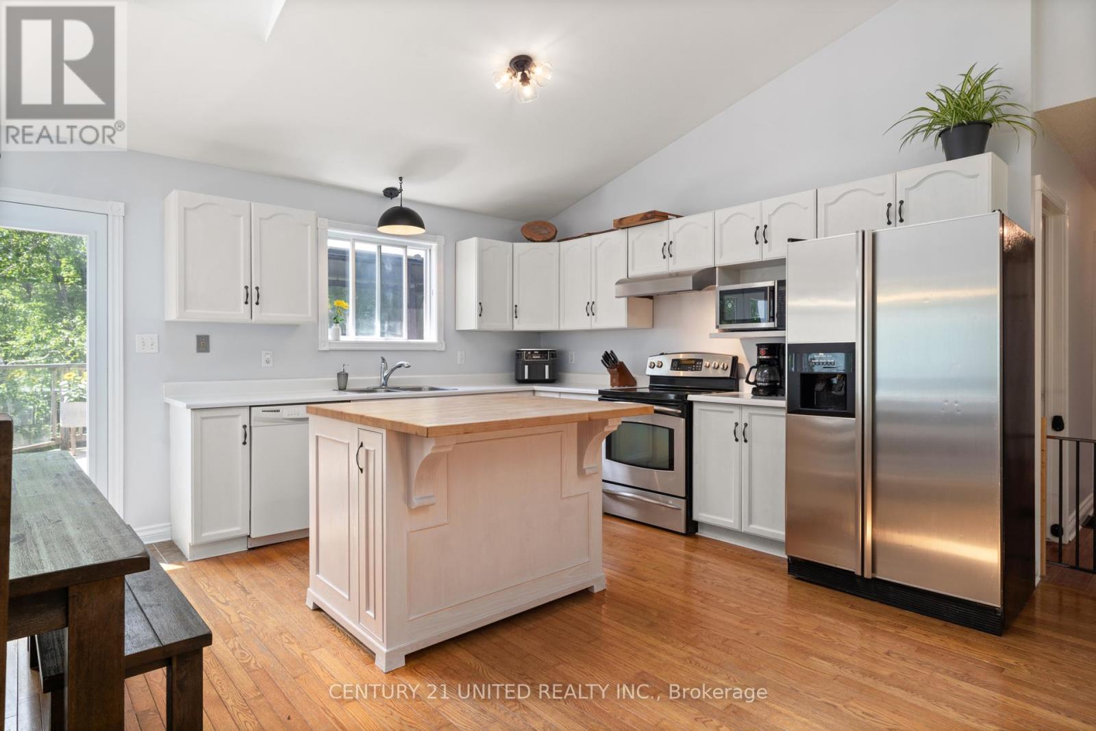 62 Mccauley's Road, North Kawartha, Ontario  K0L 1A0 - Photo 11 - X12224447